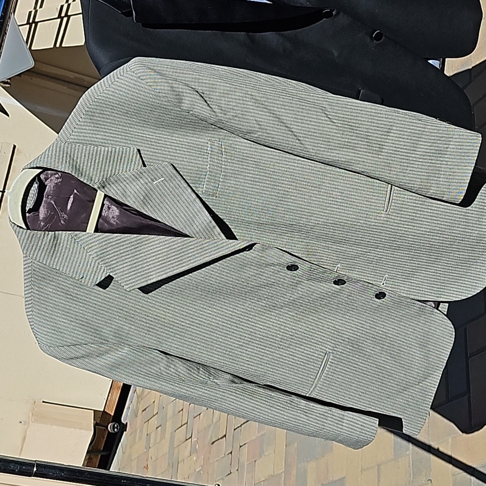 Suit